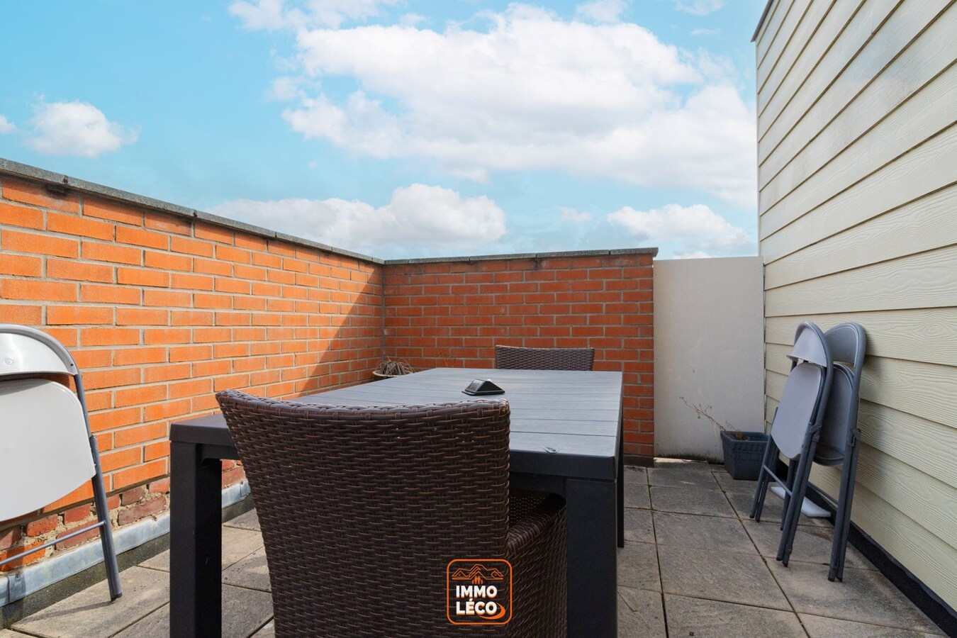 Appartement « DUPLEX » 2 chambres et terrasse, à deux pas du parc de Mouscron ! 