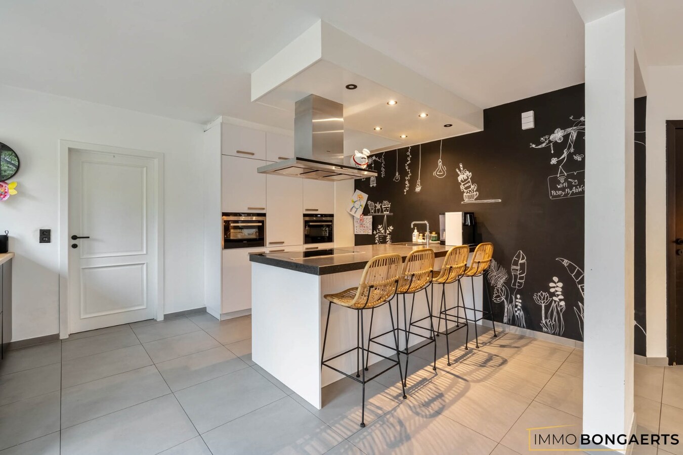 Ruime woning met 5 slaapkamers 