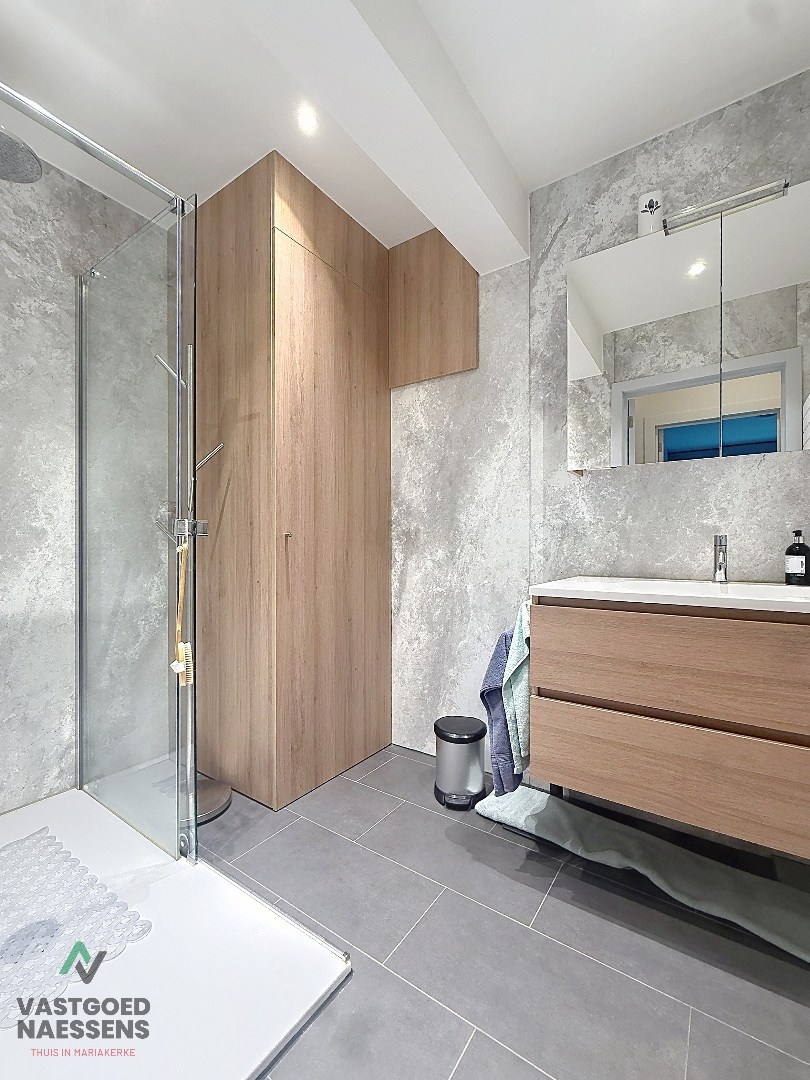 INSTAPKLAAR 2 SLPK APP MET ZIJDELINGS ZICHT OP ZEE 