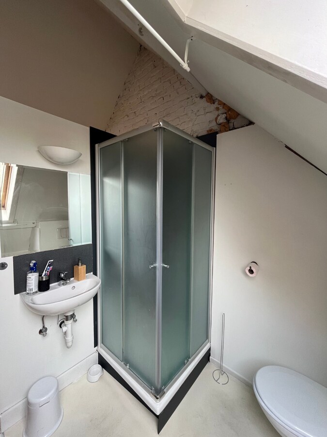 Gezellige duplex nabij 't Zuid - DOMICILIE VERPLICHT ( geen studenten ! ) 