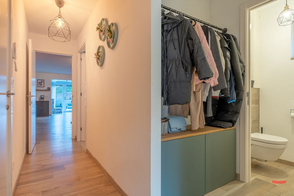 Benedenwoning verkocht in Ravels