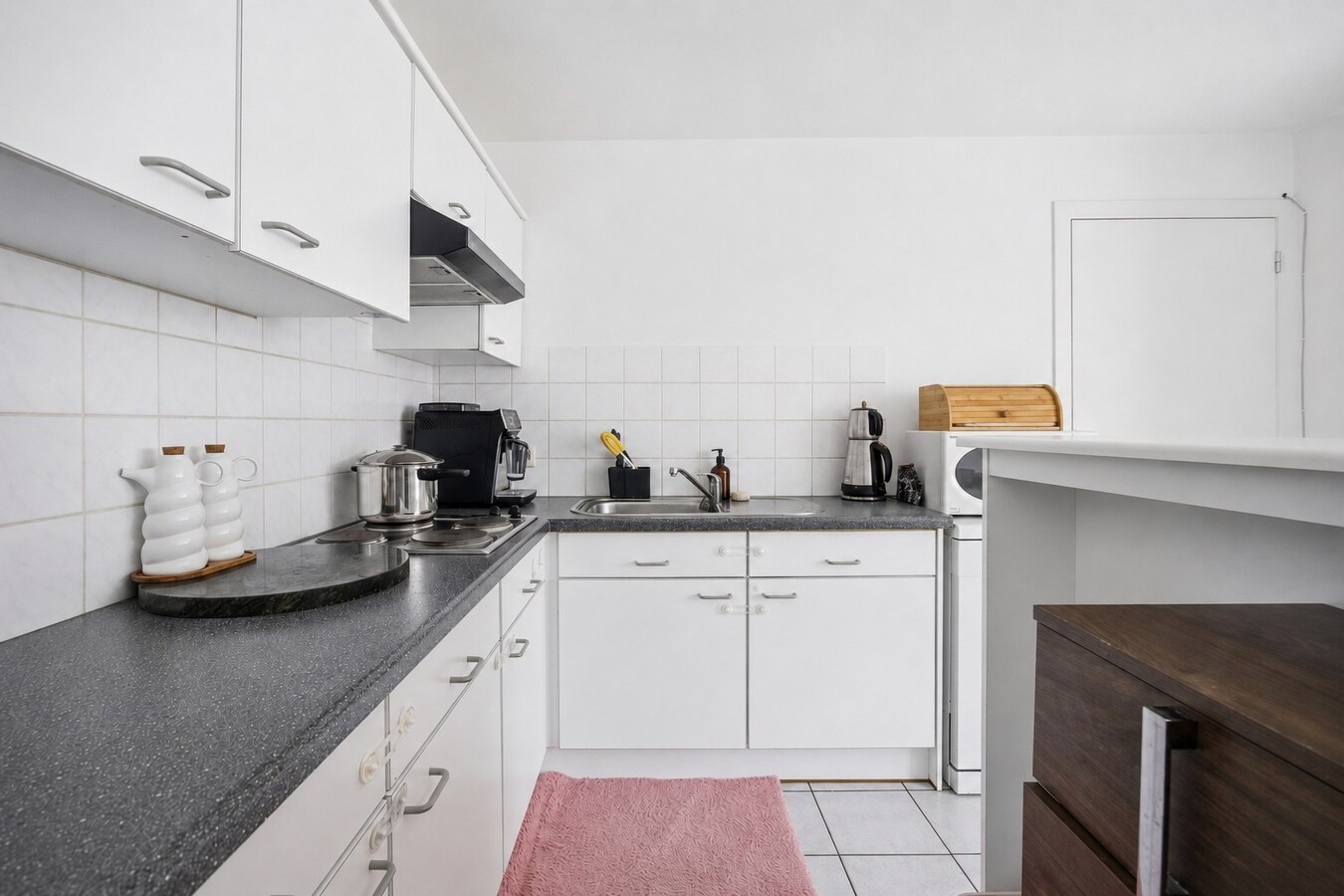Uitstekend gelegen, betaalbaar en lichtrijk appartement te Lummen 