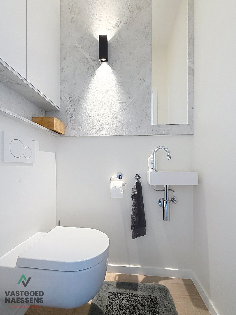 SCHITTEREND VERNIEUWD 3 SLPK APP MET ZICHT OP ZEE EN TERRAS 