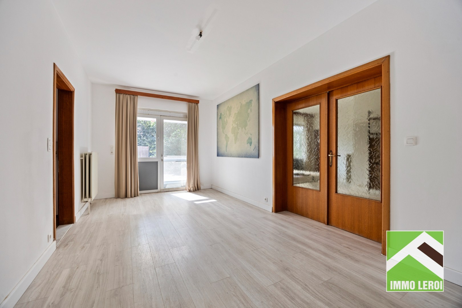 Polyvalente kamer met buitendeur