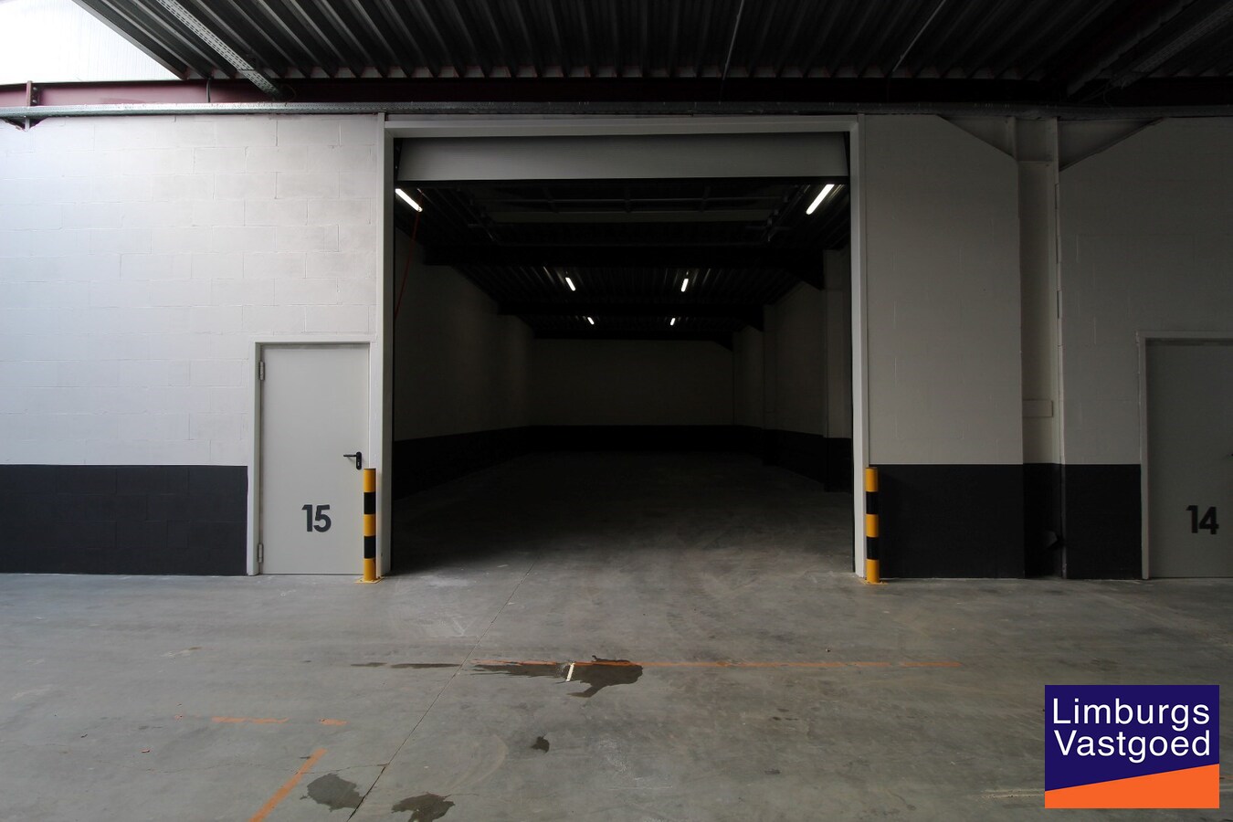 SLAKWEIDESTR. - KMO UNIT 8 - 232 m² - sectionaal poort - nabij E-314 