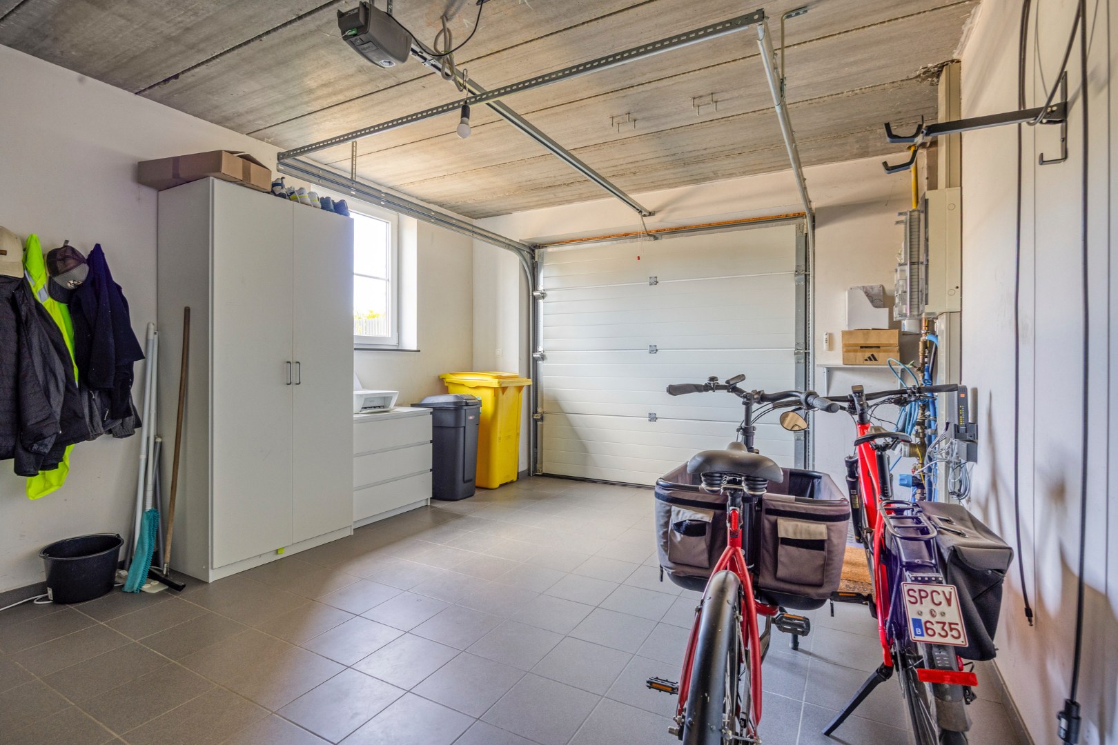 Recente en energiezuinige gezinswoning met 4 slpk. in het centrum van Veerle-Laakdal 