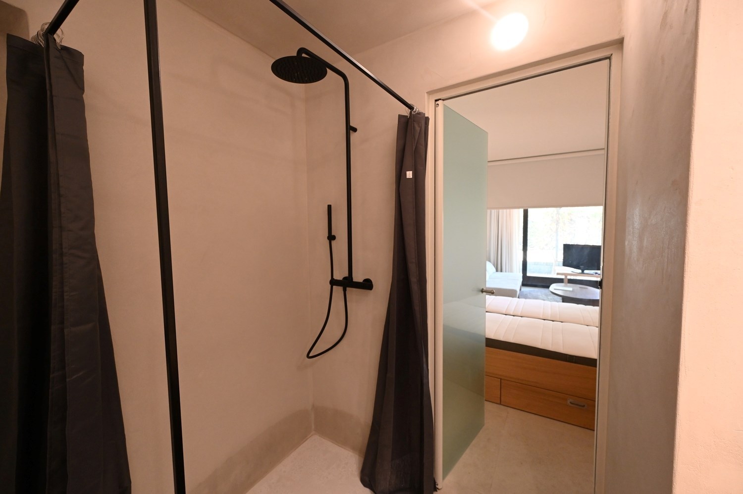 Gemeubeld - UNIEK pareltje met zonnige tuin, vlakbij het strand en het Driehoeksplein. 