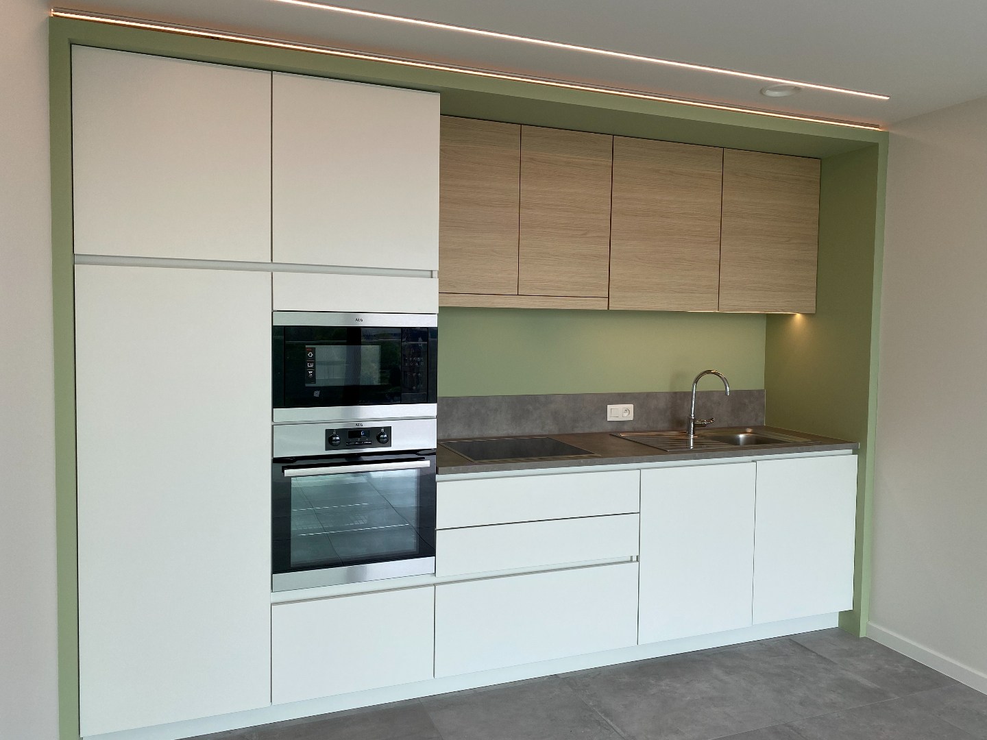 Compact luxe appartement op de derde verdieping met uniek verzicht 