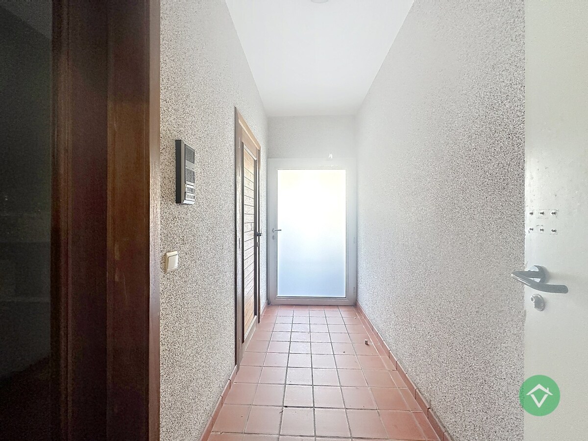 Centraal gelegen handelszaak, met tal van mogelijkheden, op de Markt van Torhout 