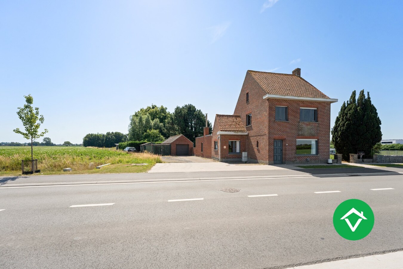 Woning met 3 slaapkamers en garage te Koekelare 