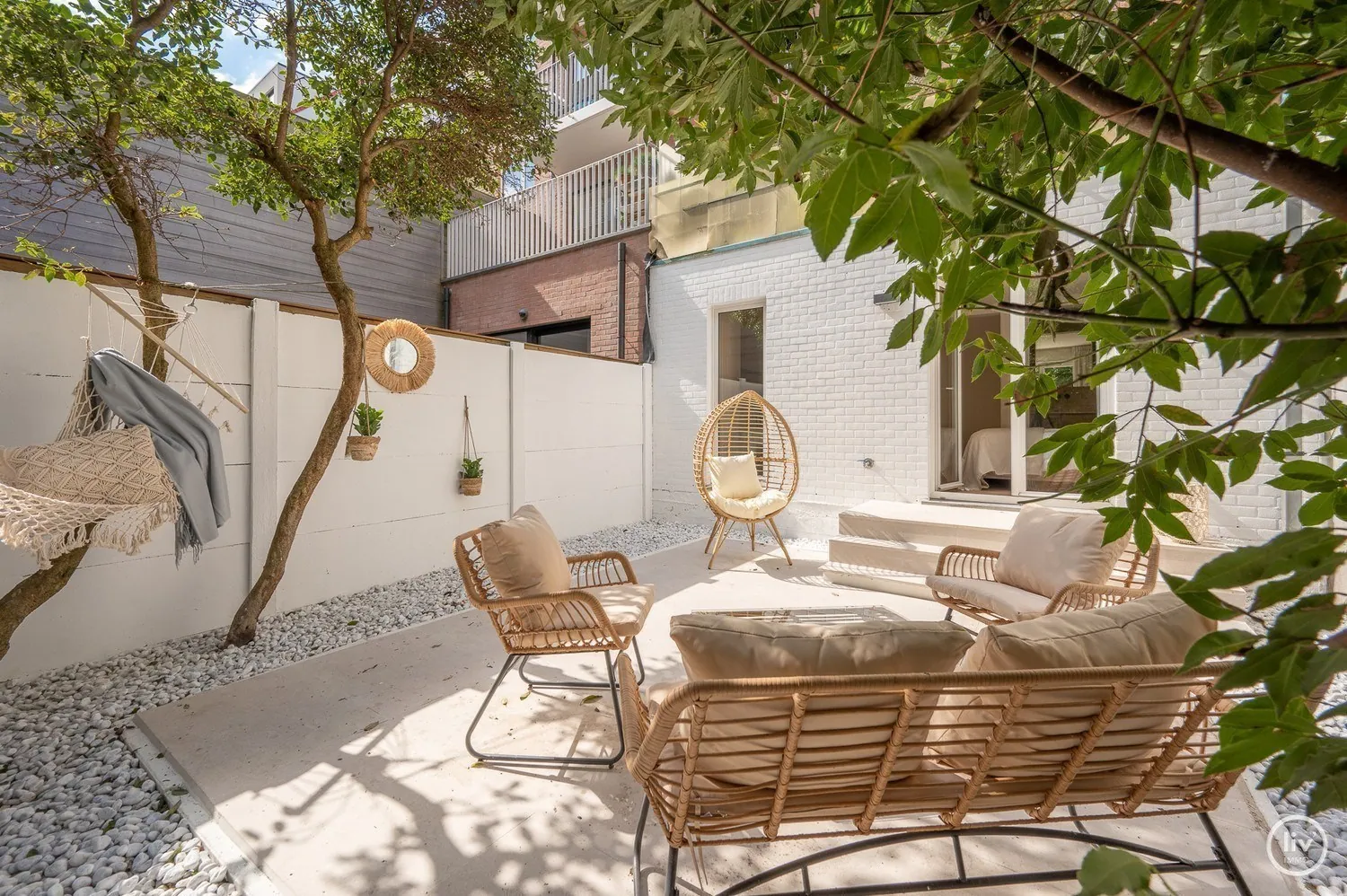 Gerenoveerd gelijkvloersappartement met gezellige zonnige tuin op wandelafstand van de Zeedijk Albertstrand 