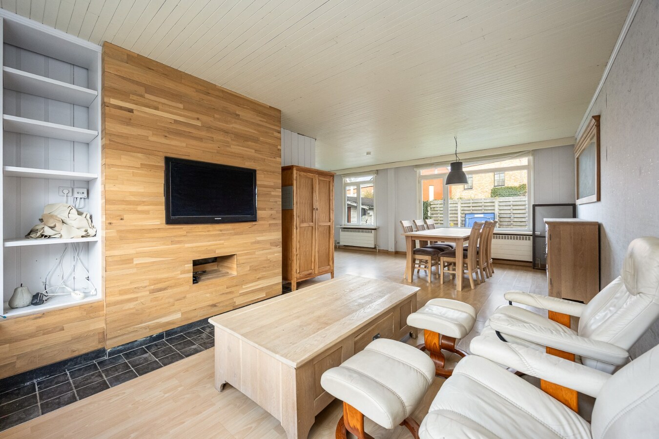 Op te frissen open bebouwing in het centrum van Sint-Antonius 