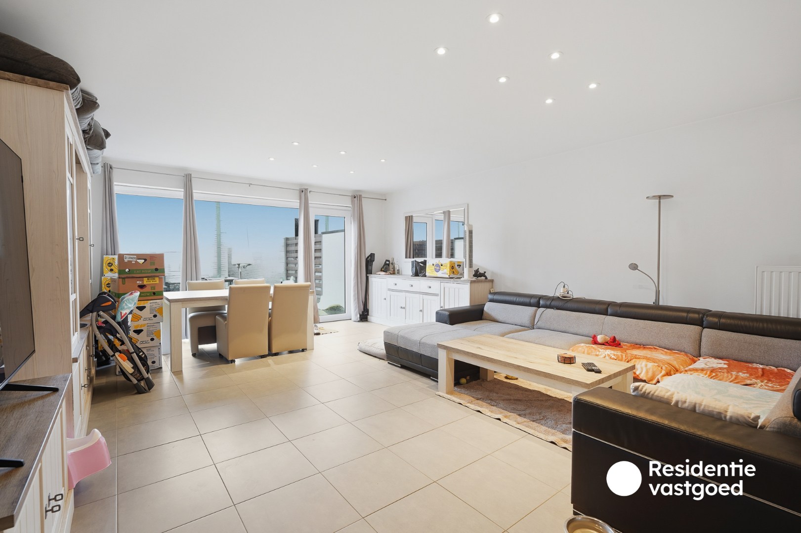 Woning met 3 slaapkamers en garage te huur te Westkerke 