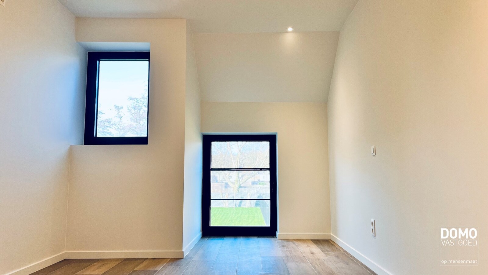 MODERNE EN ENERGIEZUININGE NIEUWBOUWWONING MET 4 SLAAPKAMERS IN LUMMEN 