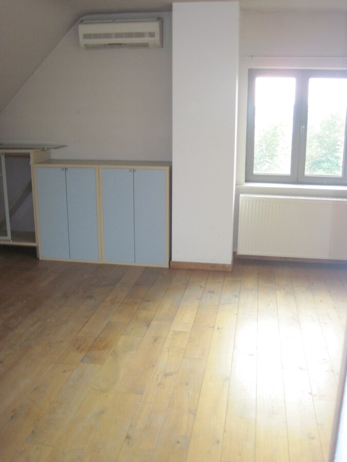 Ruim, landelijk wonen in t groene Melsen. 