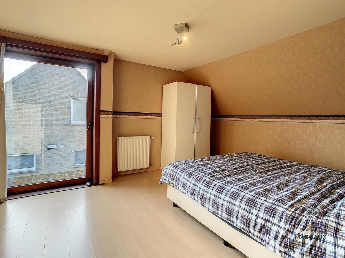 Rustig gelegen vrijstaande villa met grote tuin 