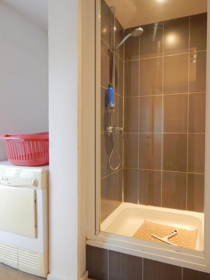 Half-open gerenoveerde woning te Jabbeke 