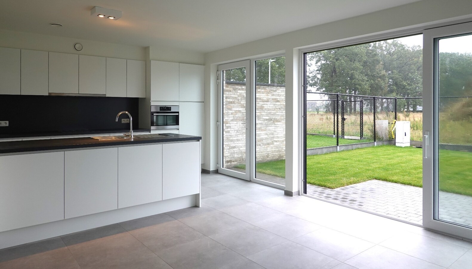 Energiezuinige Nieuwbouwwoning met garage in Varsenare 