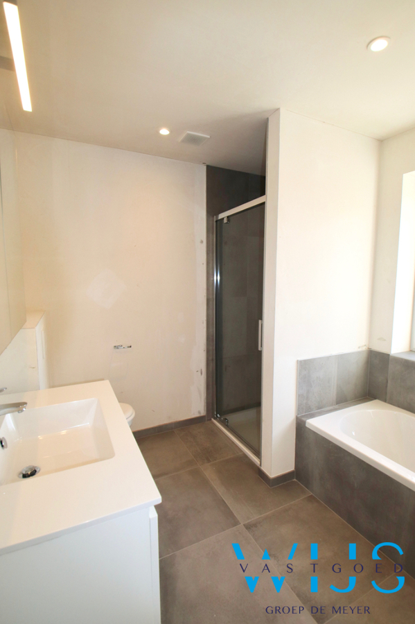 Nieuwbouwwoning met 3 slaapkamers en tuin te Maldegem ! 