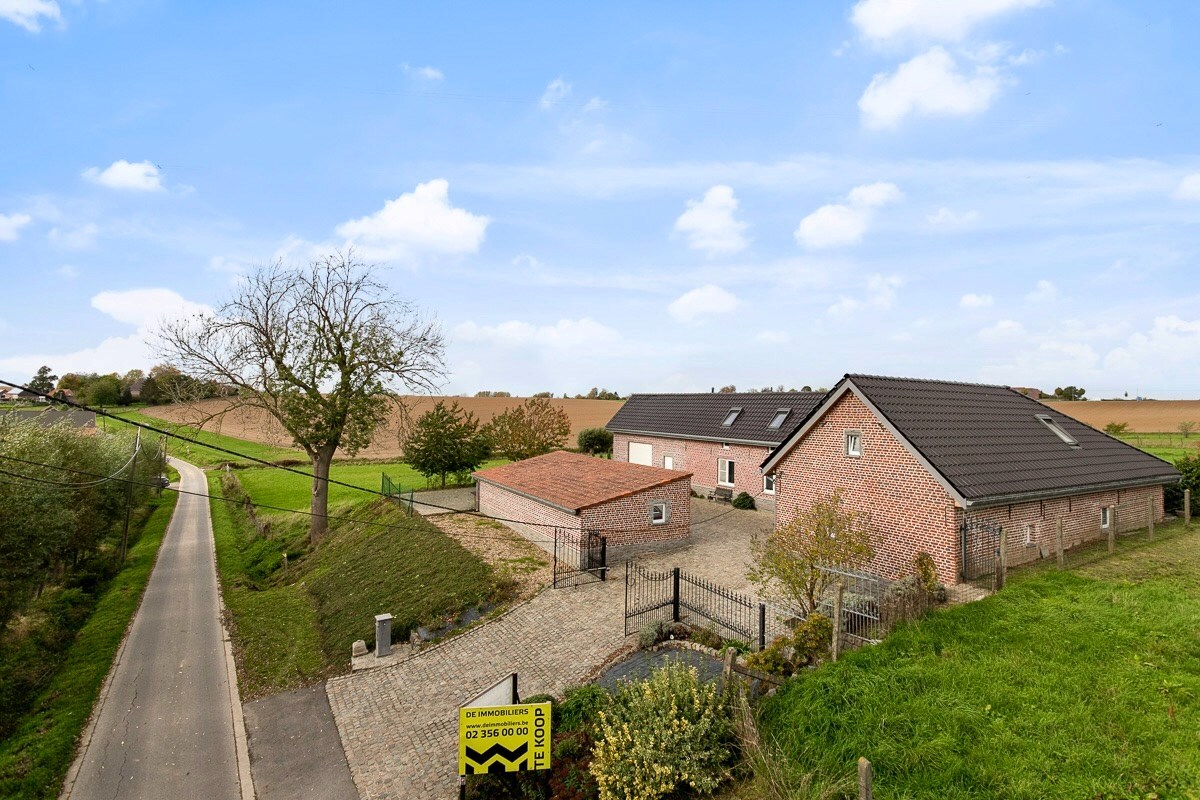 Verkocht villa - Halle