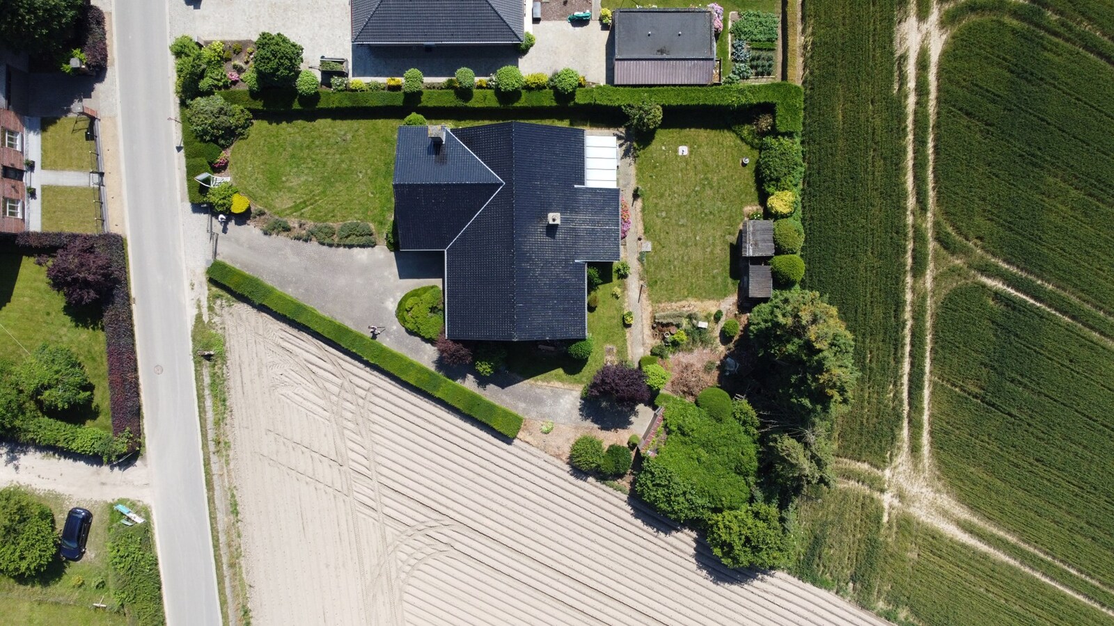 Prachtig gelegen woning met drie slaapkamers in Mullem 