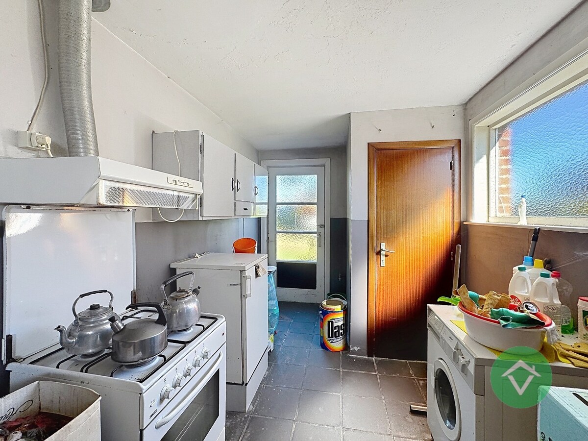 Alleenstaande woning met 3 slaapkamers en garage te Ichtegem 