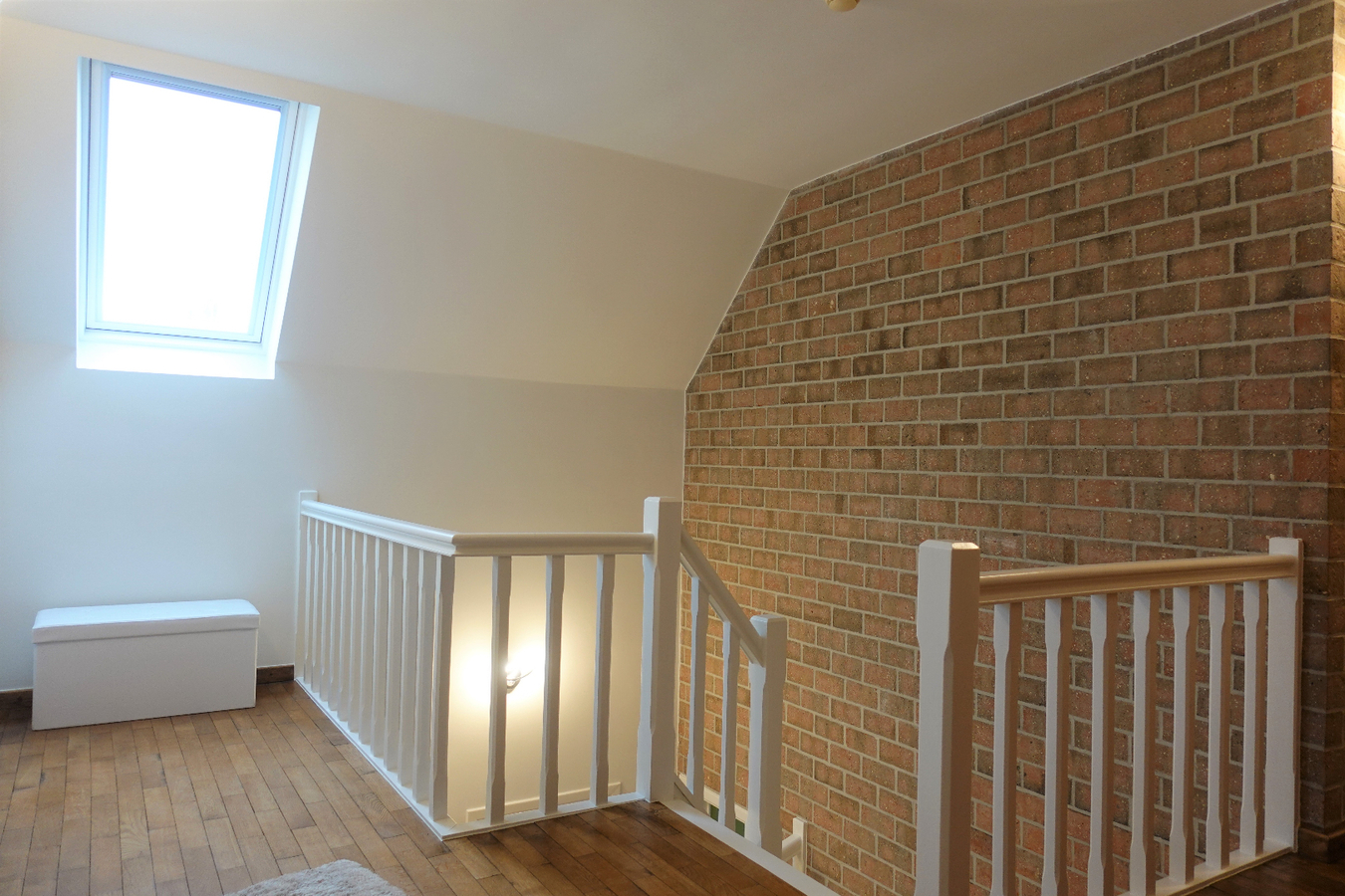 Perfect onderhouden villa op 2.155m² met dubbele garage 