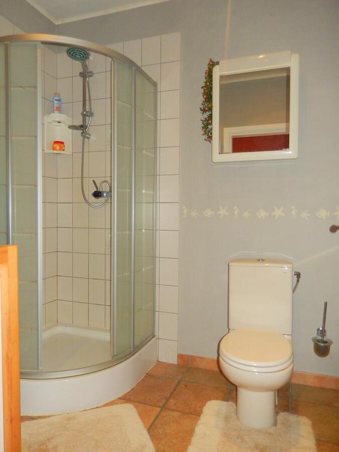 Woning met 4 slaapkamers en grote zonnige tuin 