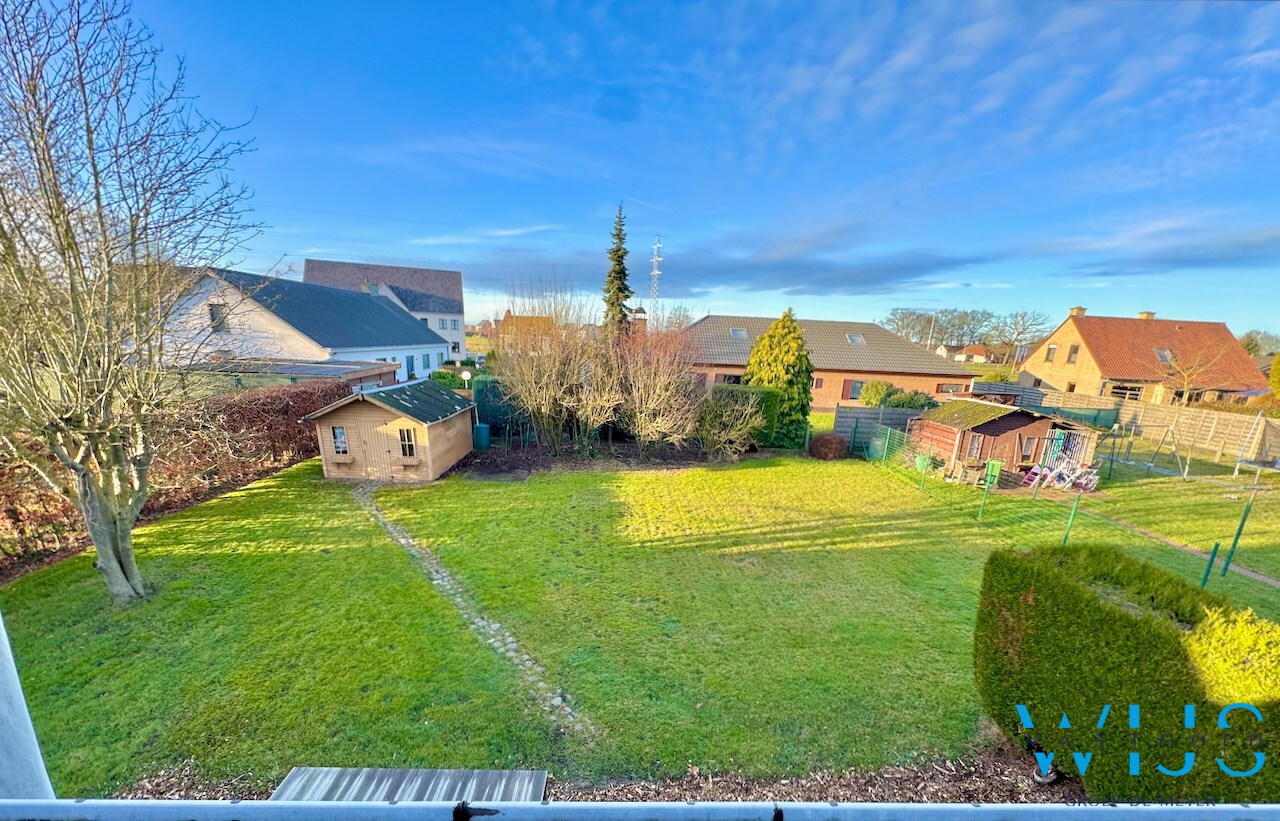 Tof woonhuis in een gekende woonwijk te Evergem 