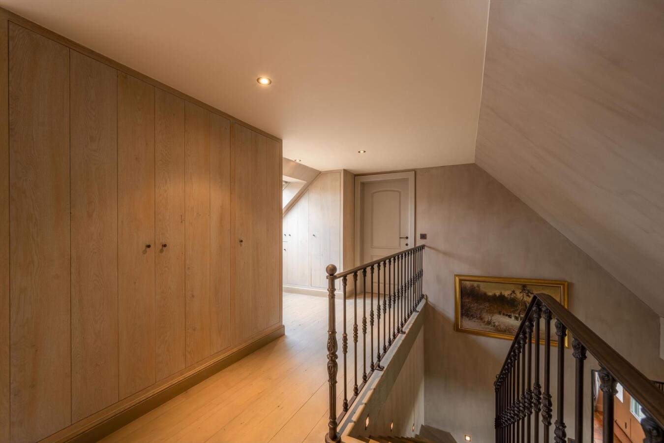 Idyllisch landhuis gelegen op 8330 m² te Ruiselede 