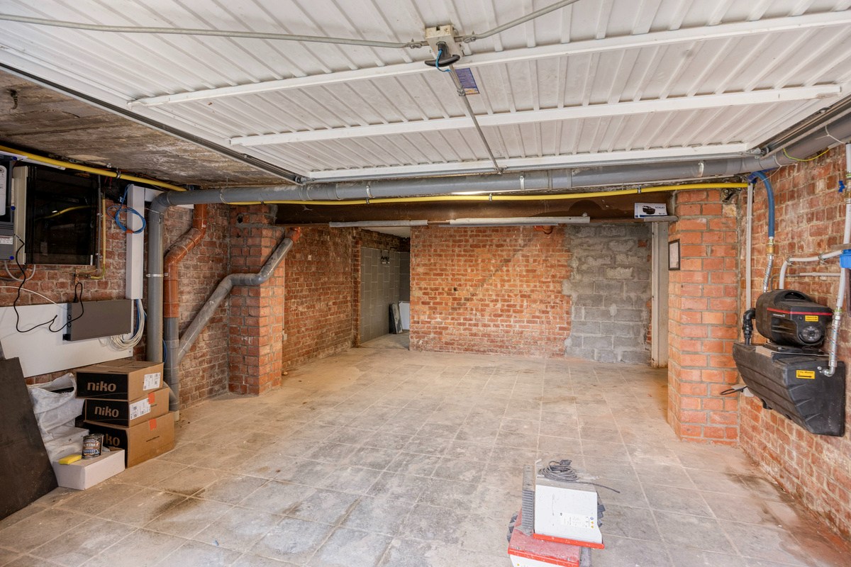 Volledig gerenoveerd en gemeubelde studentenkamer met privé badkamer en tuin - EPC A! 