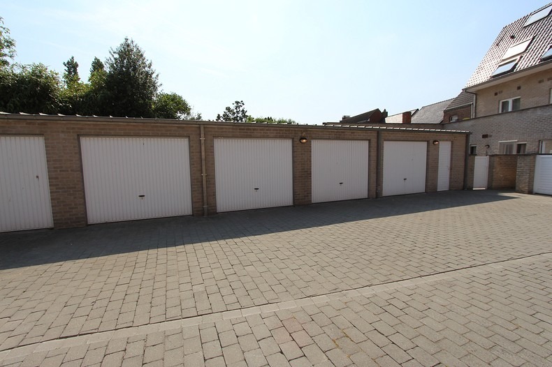 Verhuurd garage - Koekelare