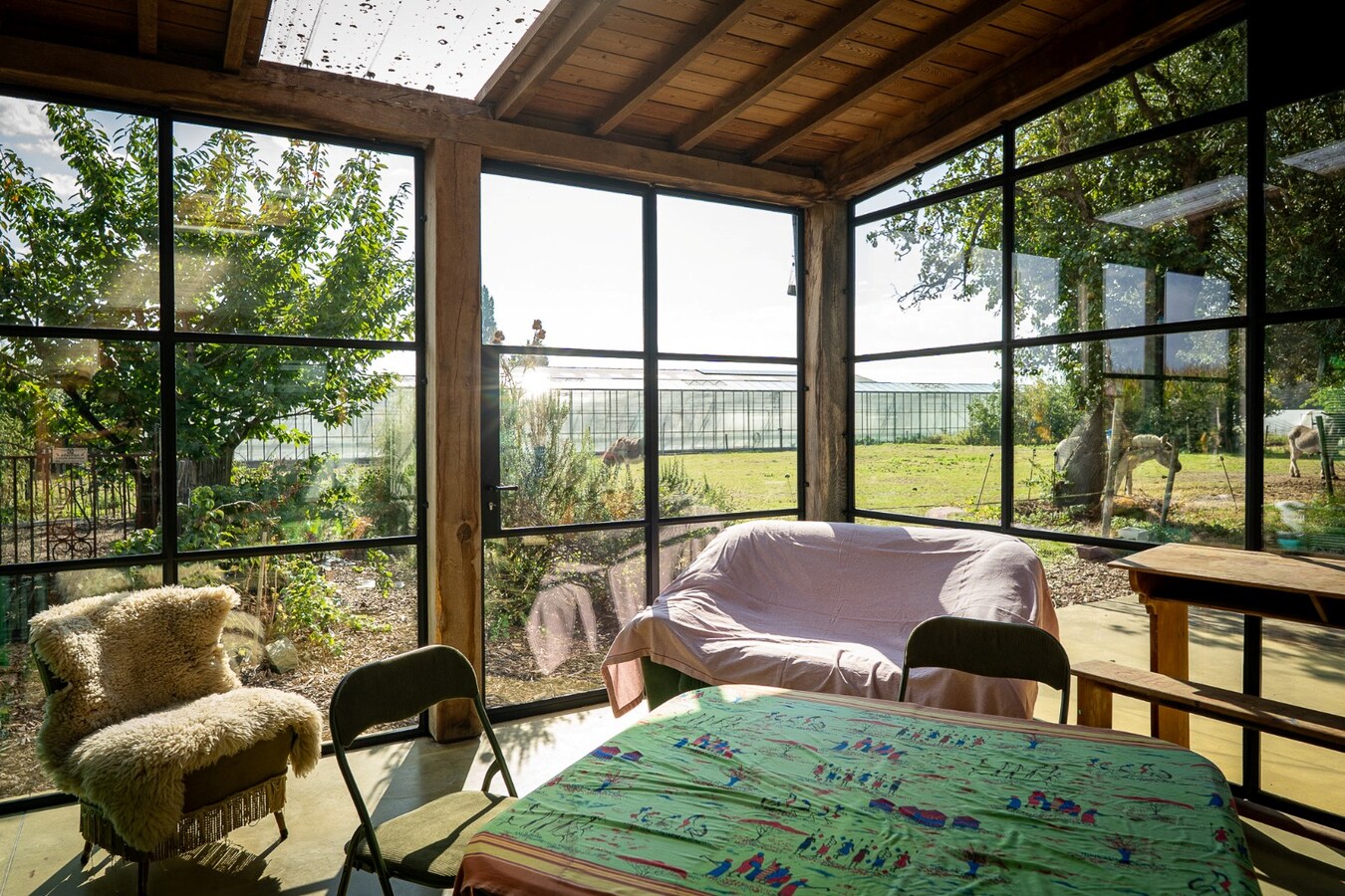 Charmante hoeve met weiland op 4.029 m² 