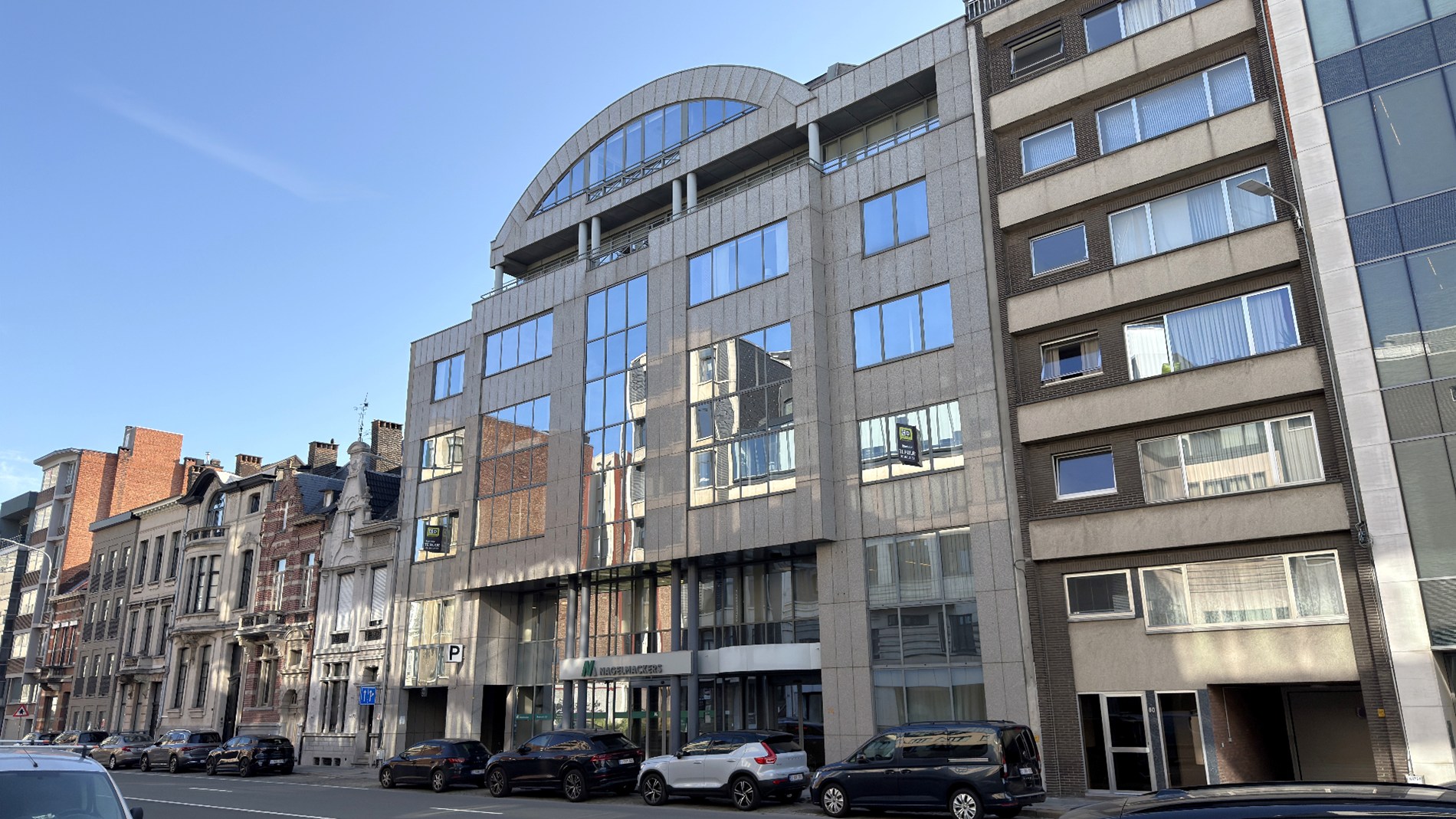 Commodity House in Berchem: kantoren te huur