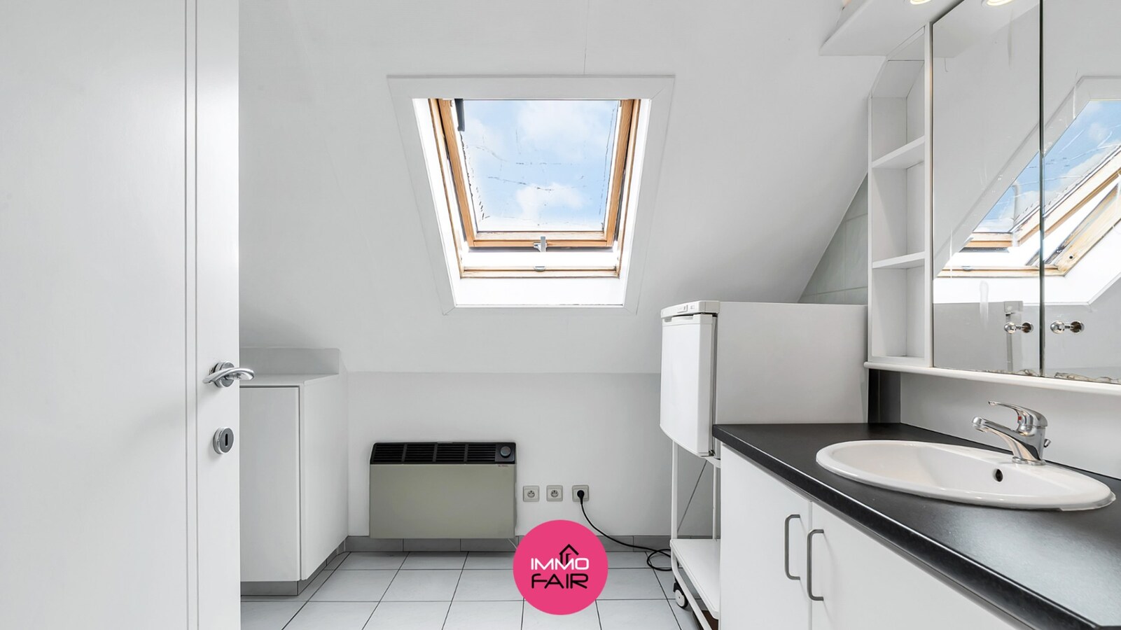 Ruim appartement met polyvalente verdieping 