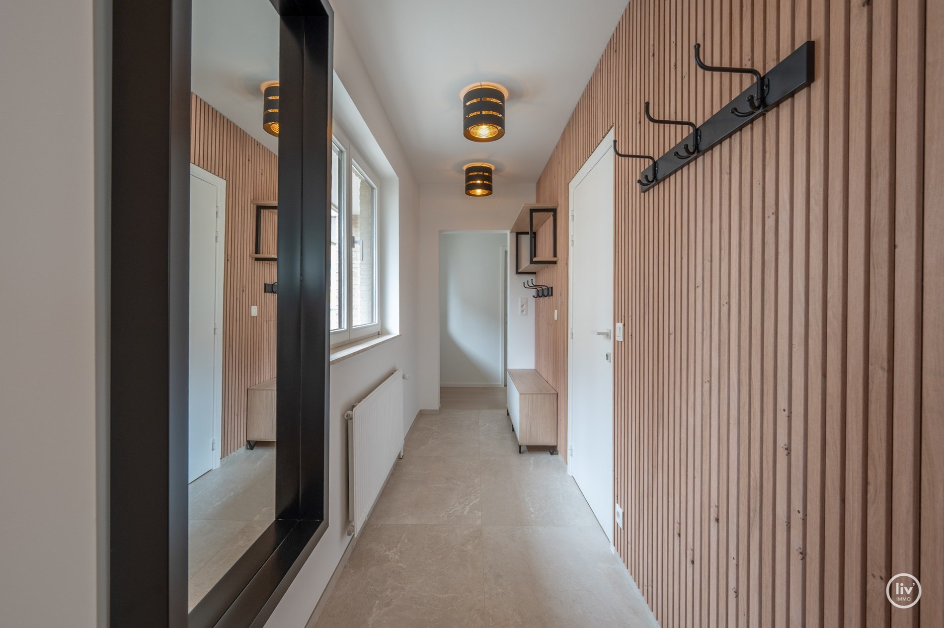 Appartement élégamment rénové avec 3 chambres dans un emplacement de premier choix à Duinbergen - à seulement 100 mètres de la digue! 