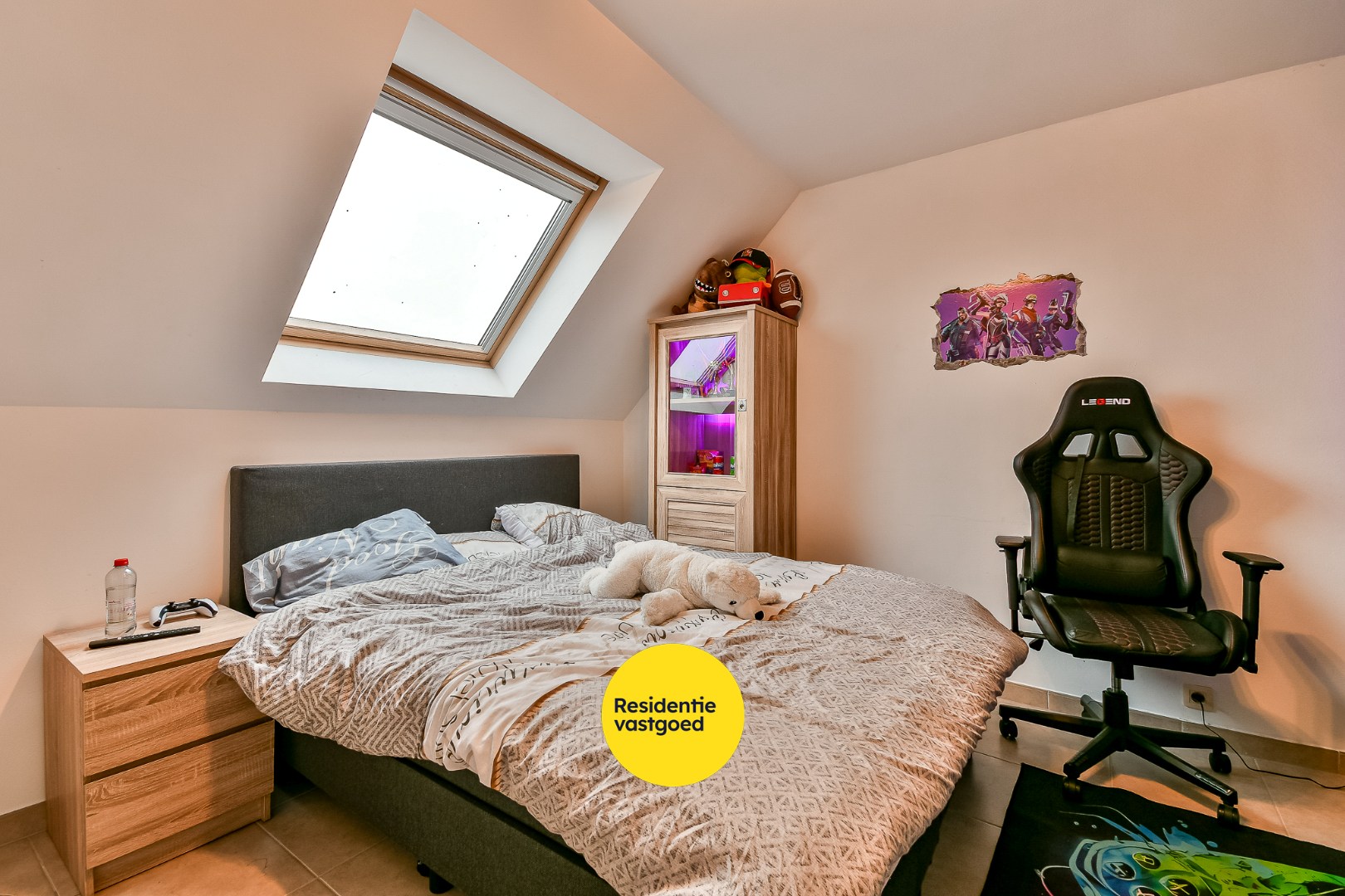 Bel-étagewoning met ruimte tuin te huur in Zandvoorde 