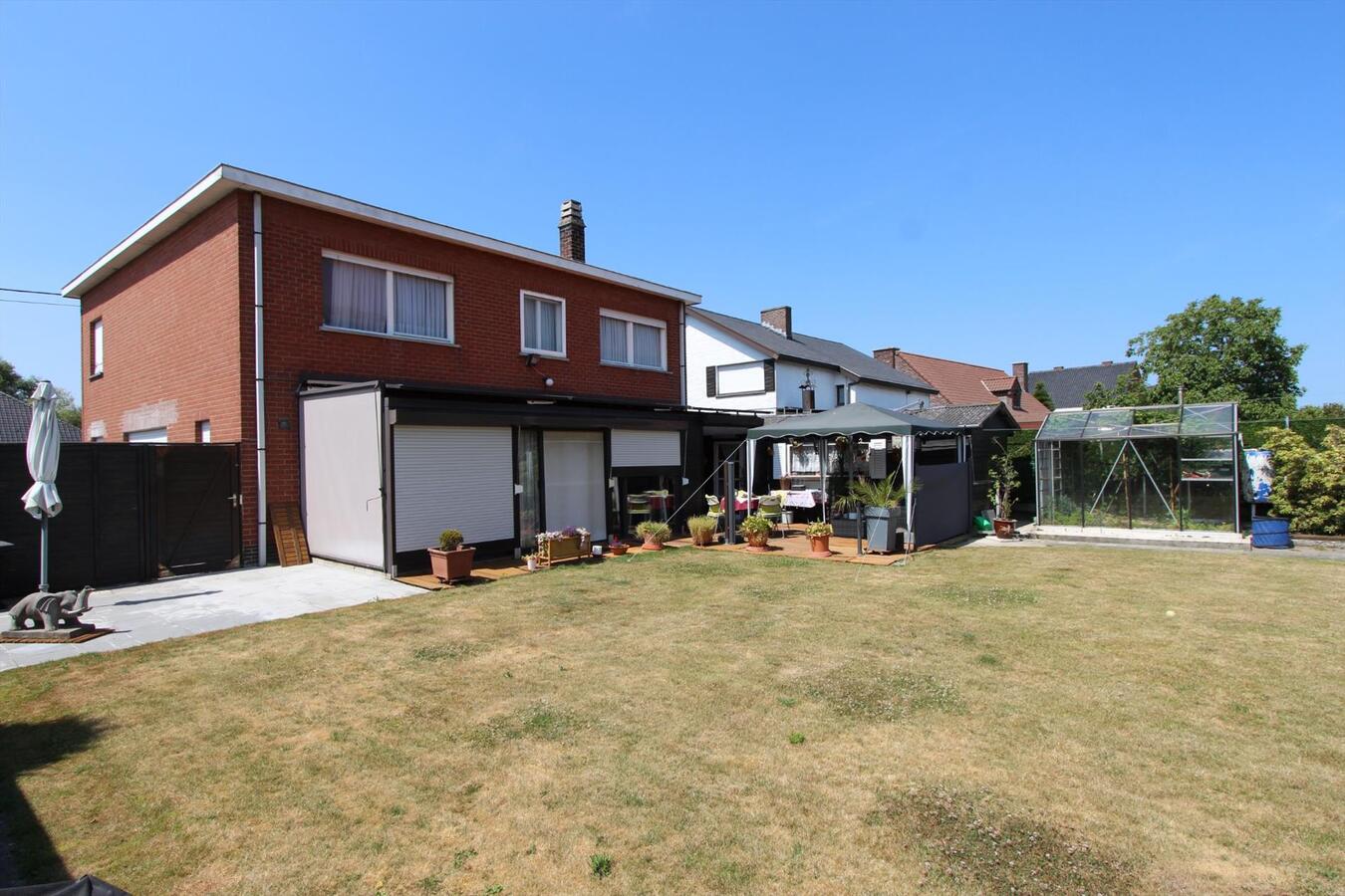 Alleenstaande woning met 4 slaapkamers te Torhout 