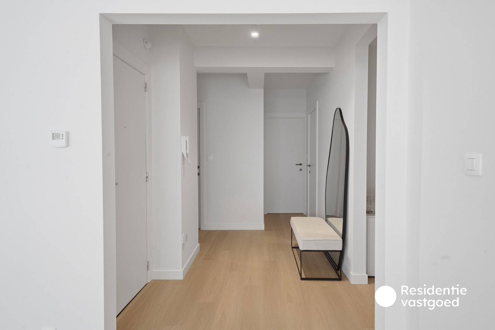 Ruim en volledig gerenoveerd appartement op topligging in Oostende 