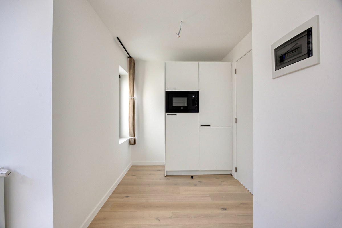 Volledig gerenoveerd en gemeubelde studentenkamer met privé badkamer en tuin - EPC A! 