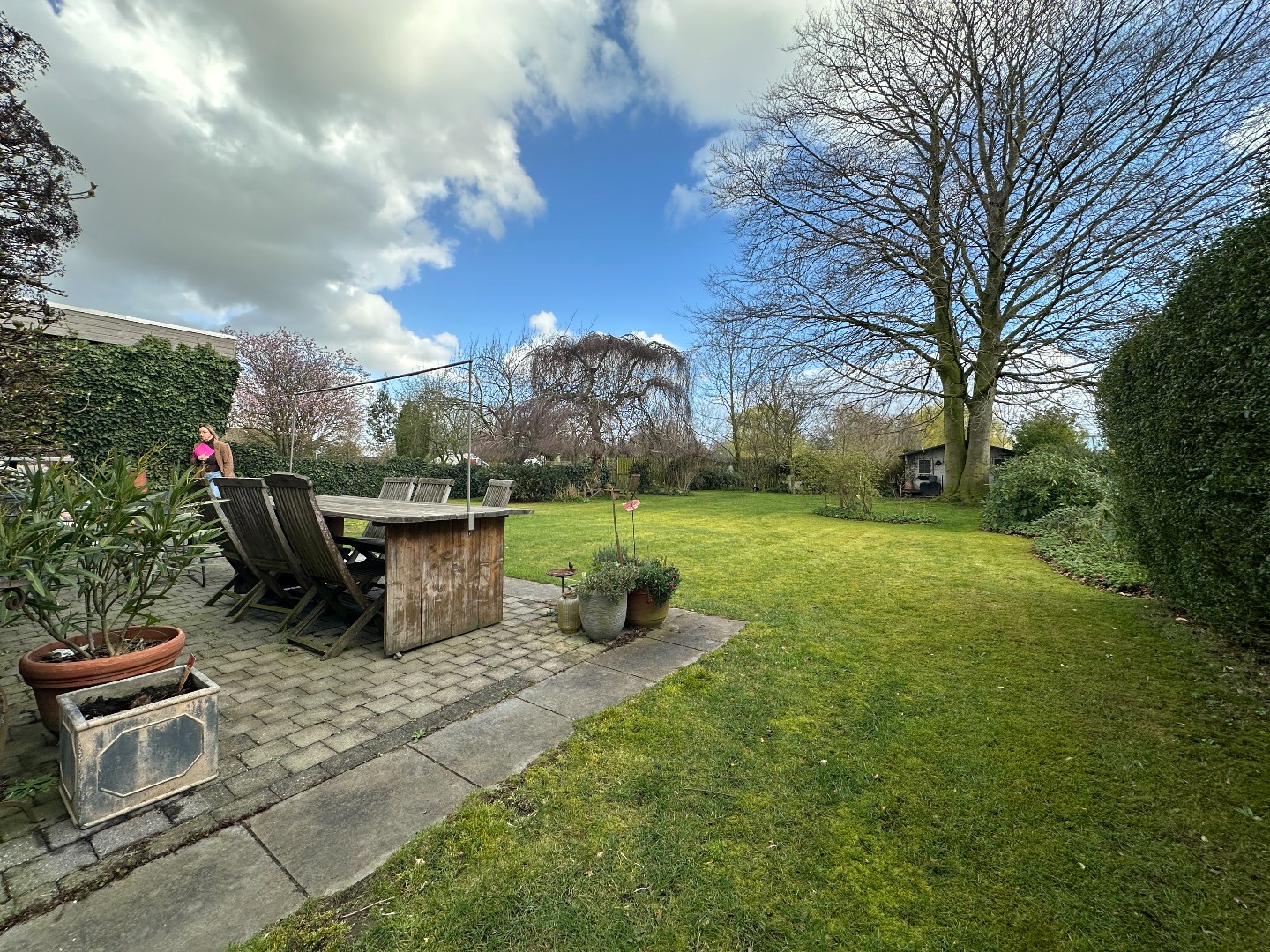 Vrijstaande woning met mooie tuin, perceel van 1158 m², Torhout. 