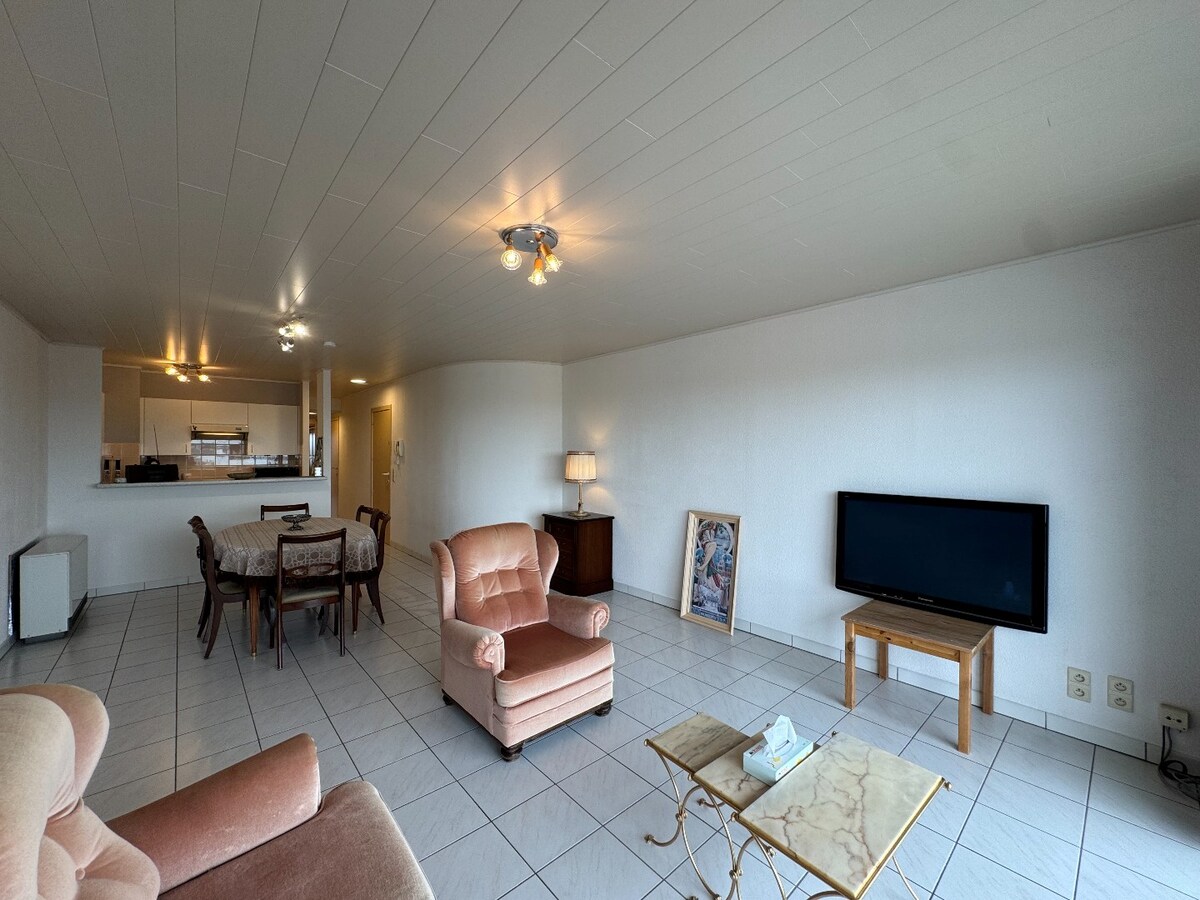 Prachtig doorzonappartement met frontaal zeezicht en 3 slaapkamers te Heist 