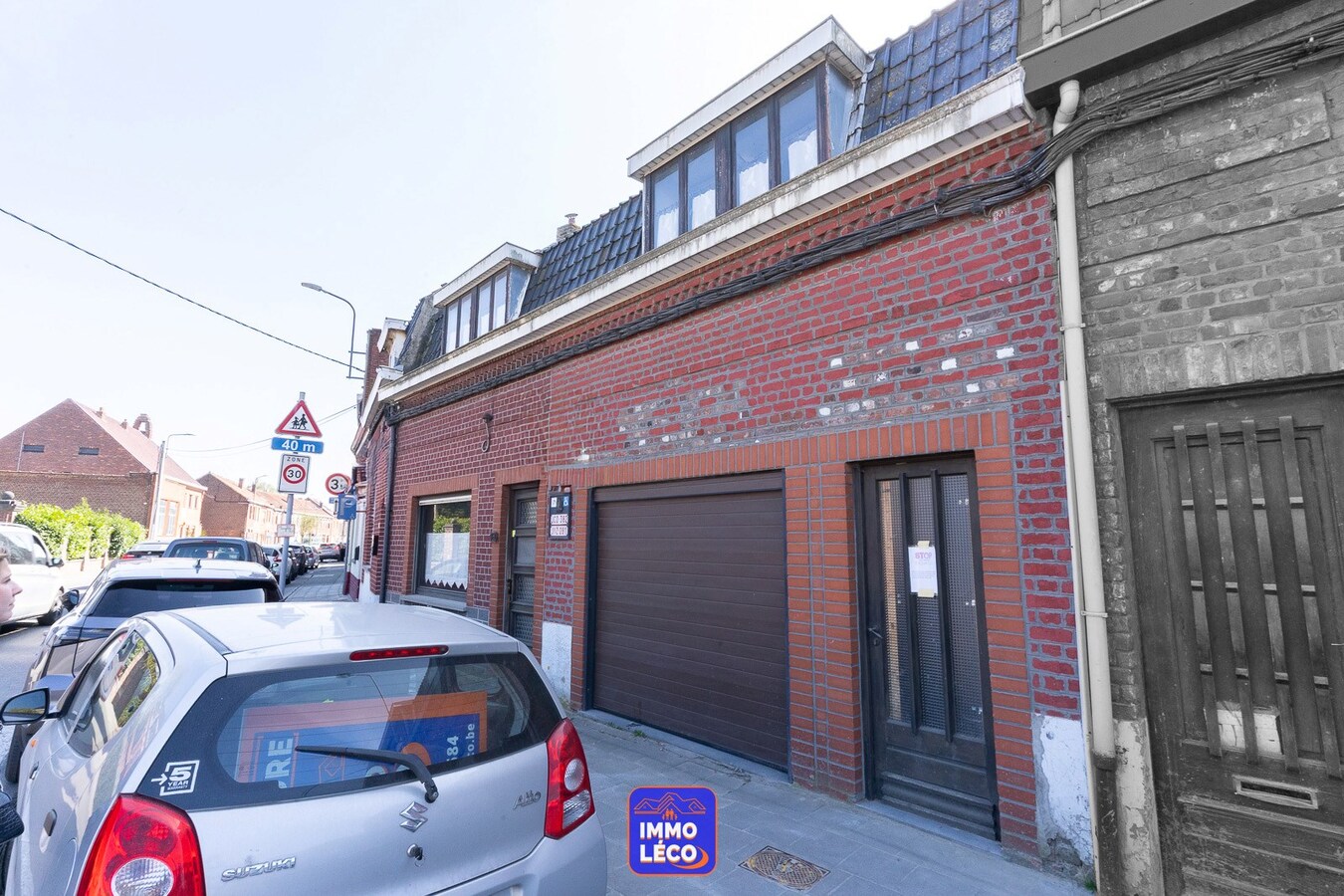 Deux maisons avec jardins et double garage, EXCELLENT POTENTIEL, IDEAL INVEST ! 