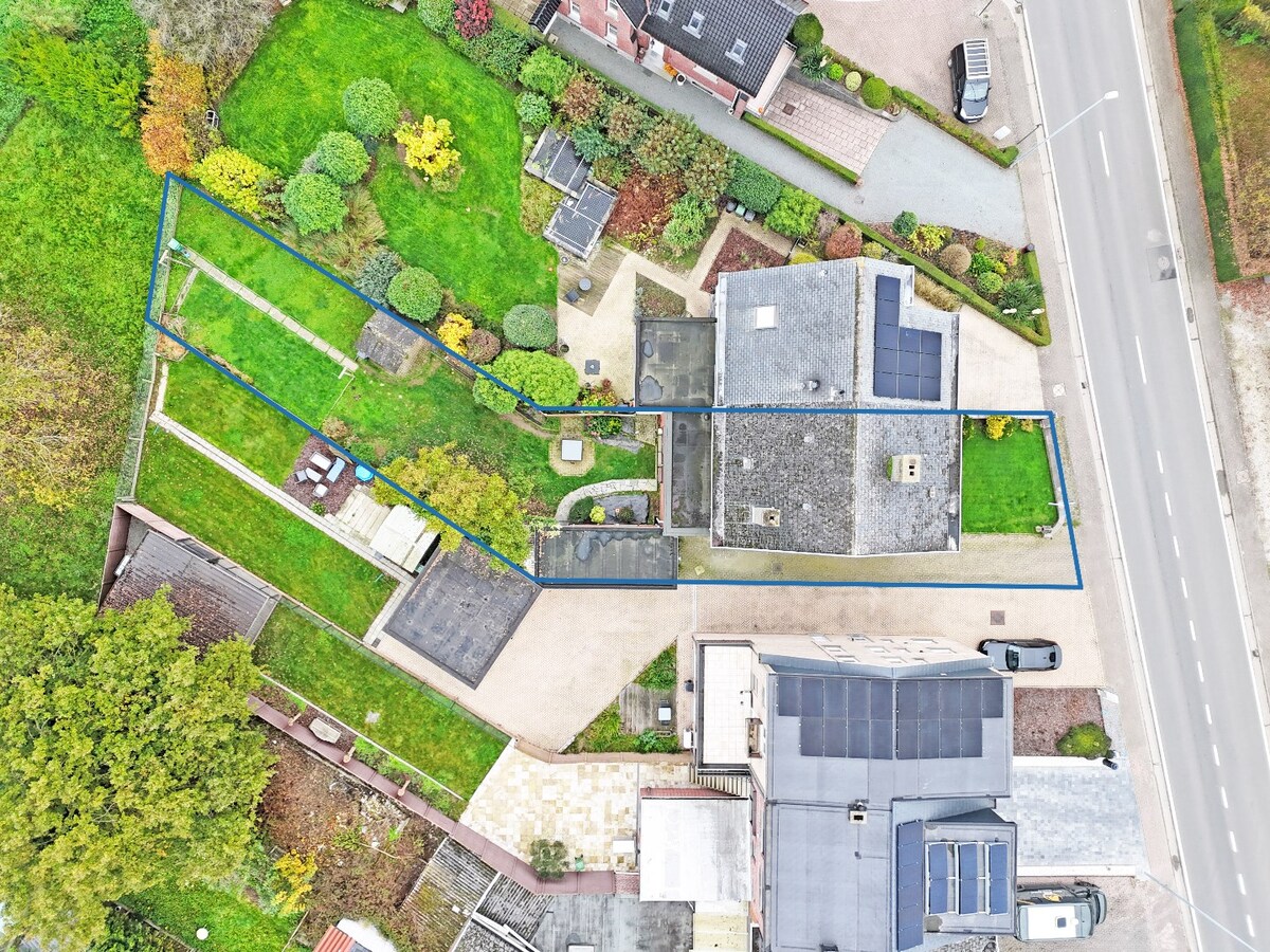 Instapklare HOB met garage en tuin centrum Zottegem 