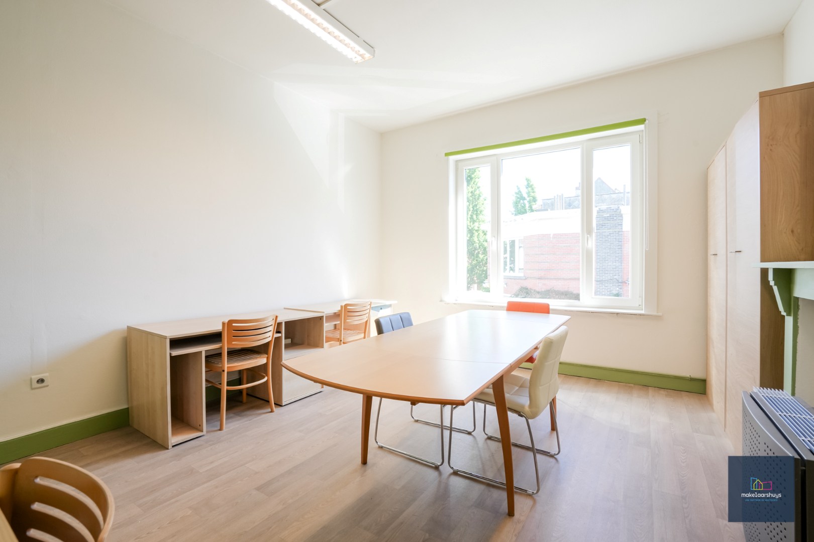 Karaktervolle eigendom met handelsruimte en renovatiepotentieel 