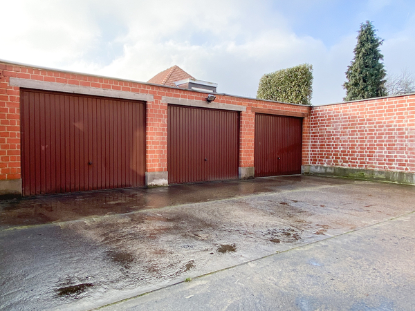 Verhuurd Garage te Izegem