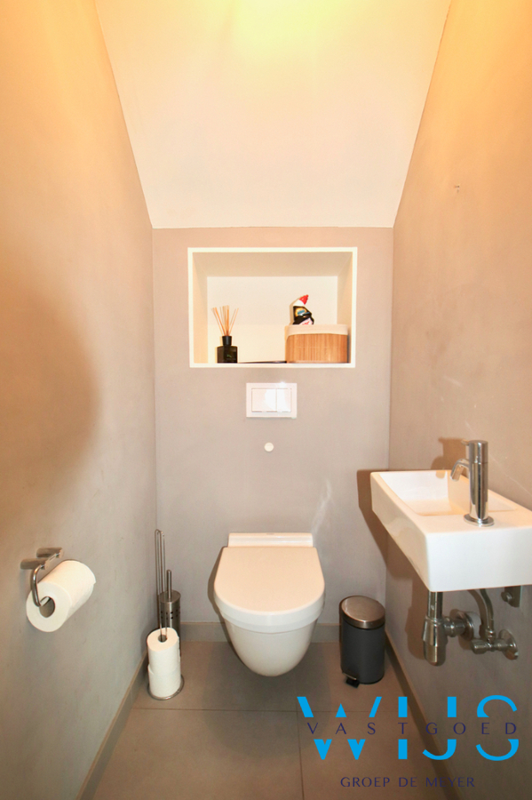 Gezellig woonhuis te centrum SLEIDINGE ! 