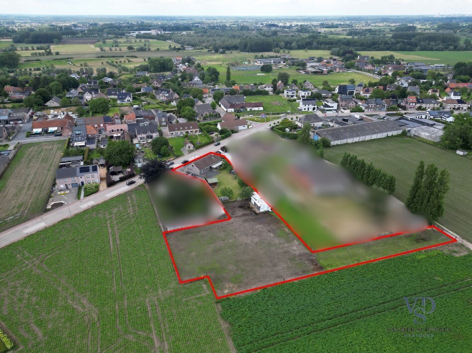 Degelijke laagbouw met grond (> 3600 m²). 
