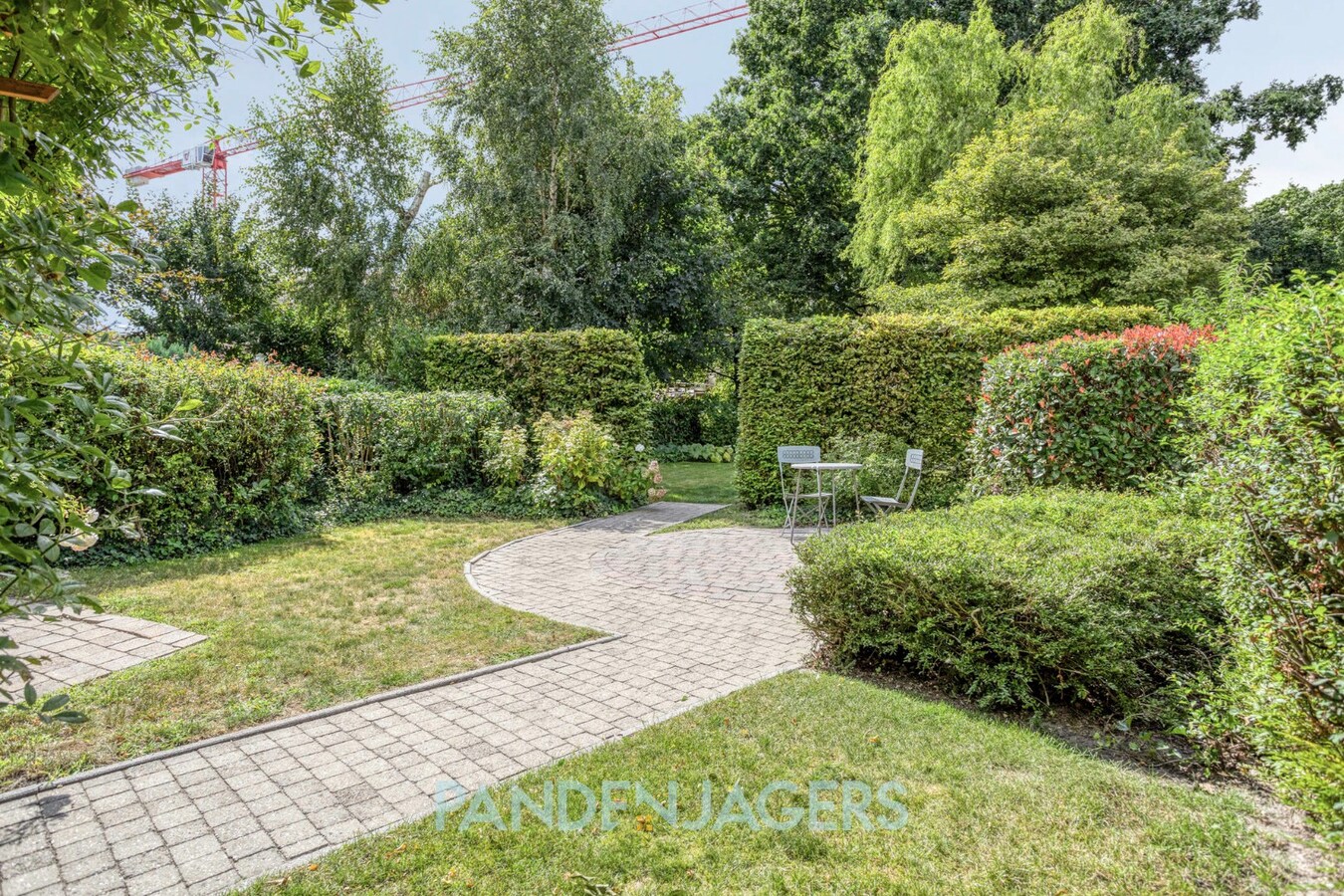 Woning met prachtige tuin te koop in Mechelen-Zuid 