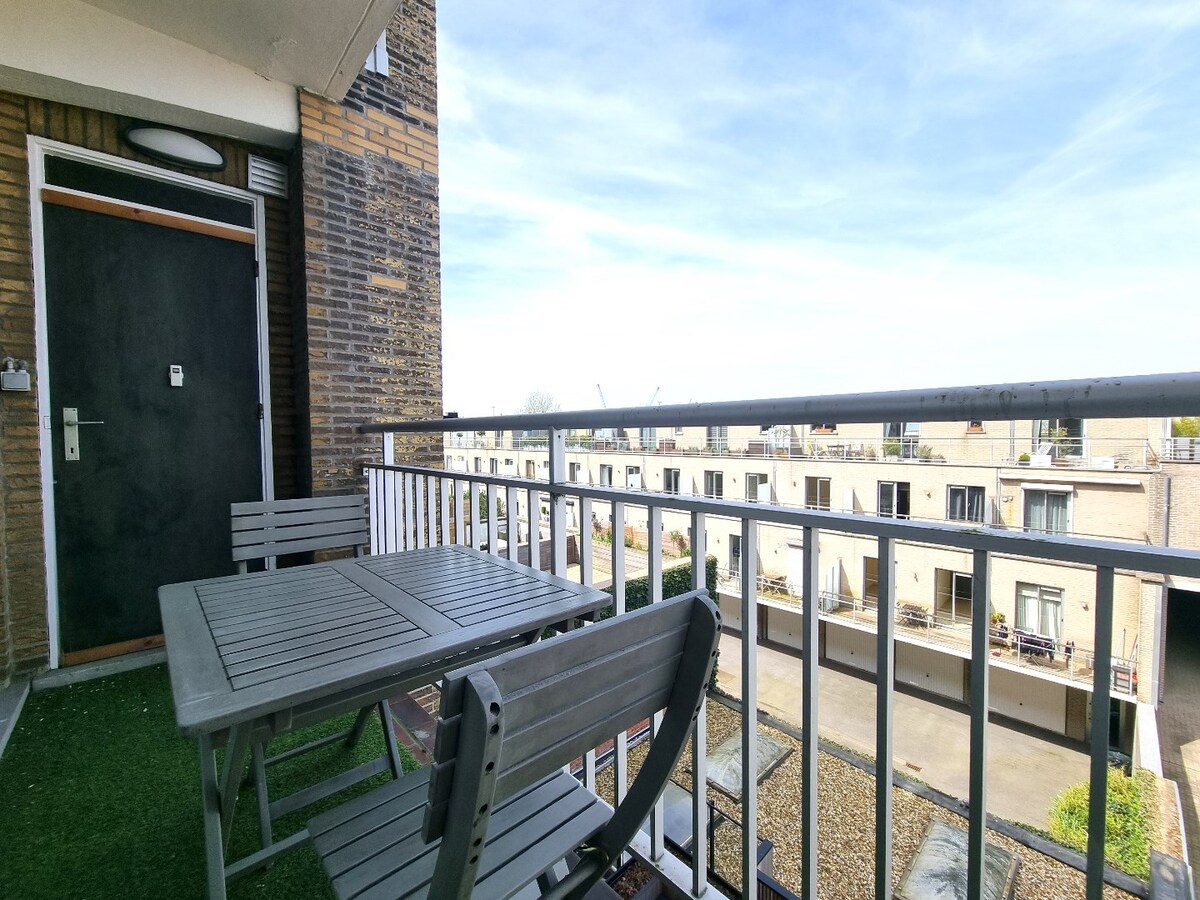 Volledig op maat ingerichte studio aan de Rederskaai - Zeebrugge 